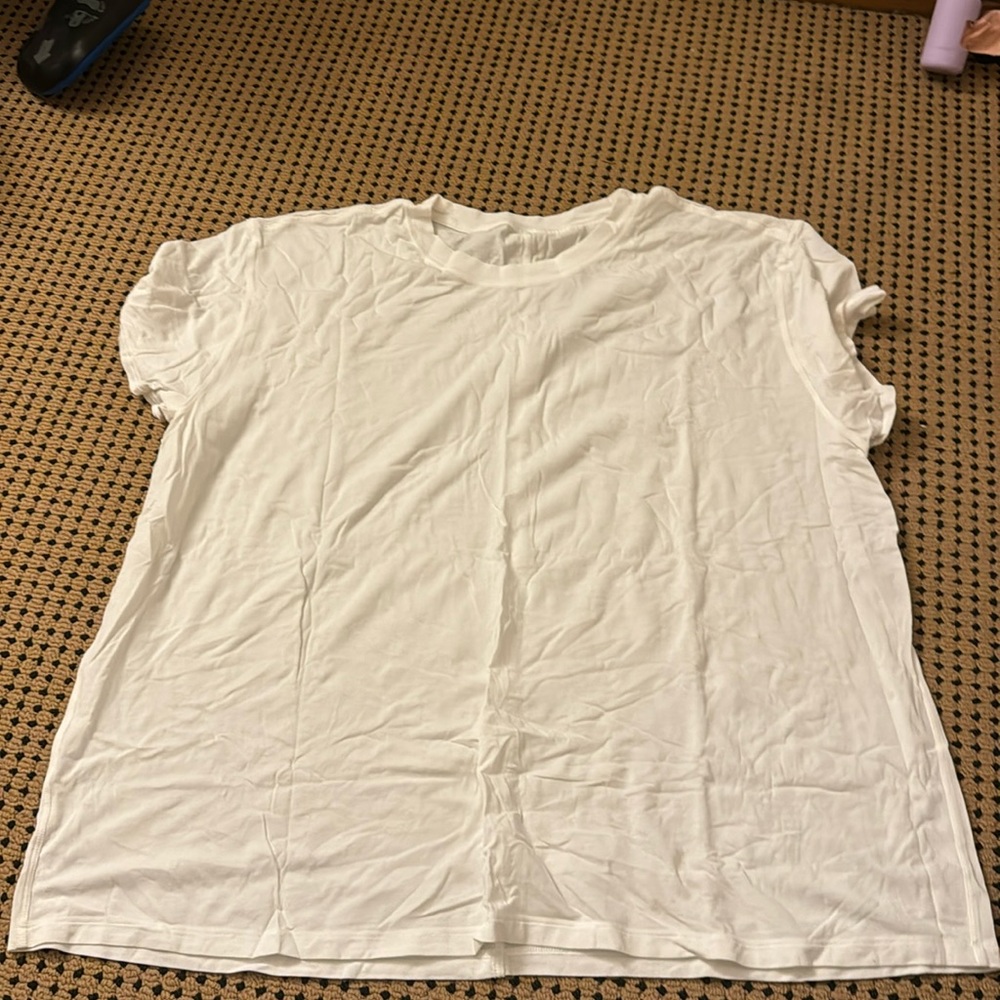 Lululemon white t-shirt size 20